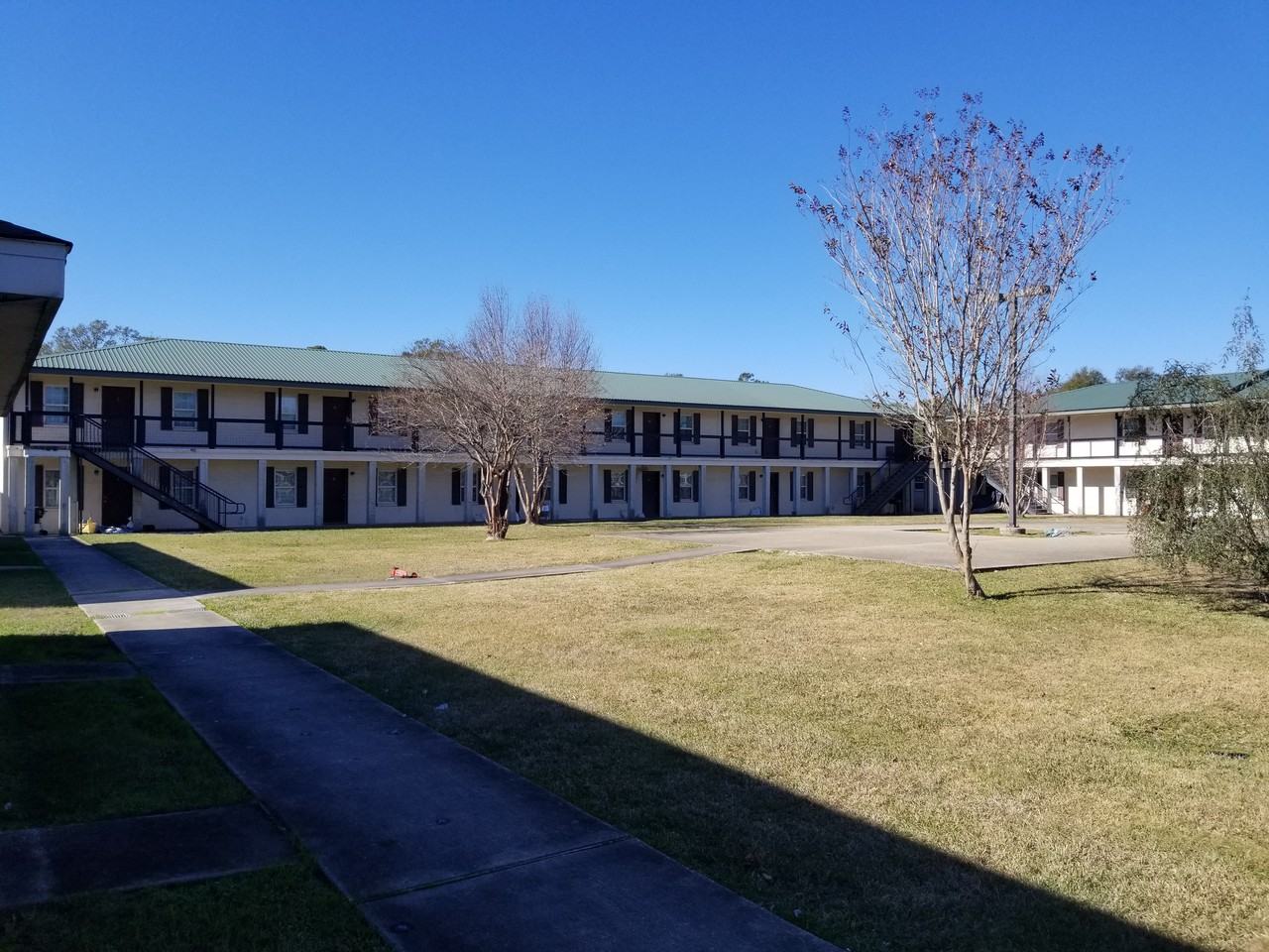 920 Mulberry St - Photo 2 of 7