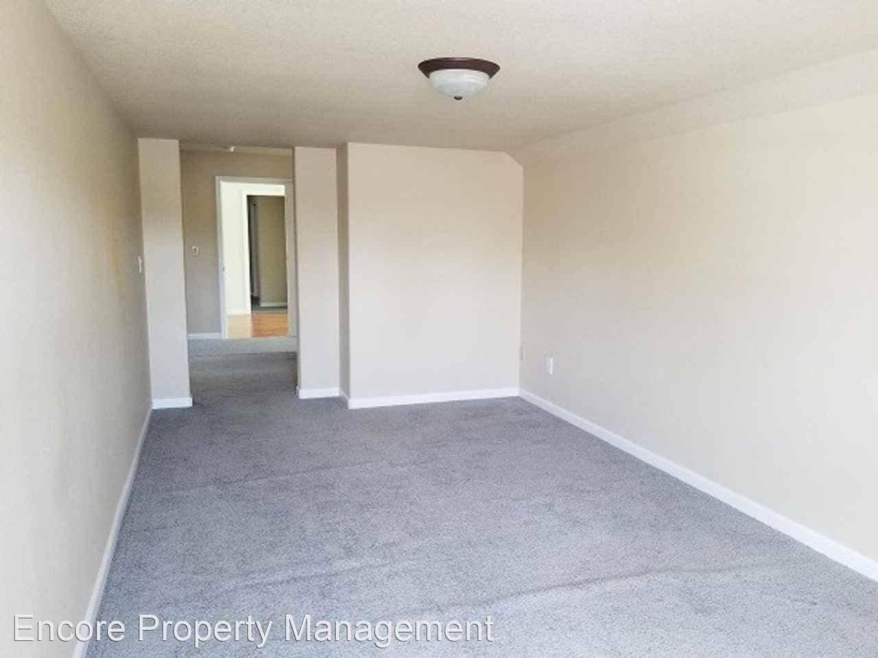 2725-2727 SW Metolius Avenue - Photo 2 of 20