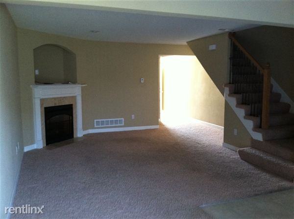 Timbers East Townhomes Apartments Sterling Ave, Kansas City, MO 64133