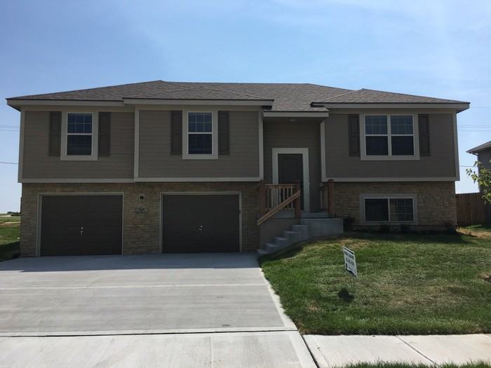 819 Rockville Ter - Photo 2 of 7