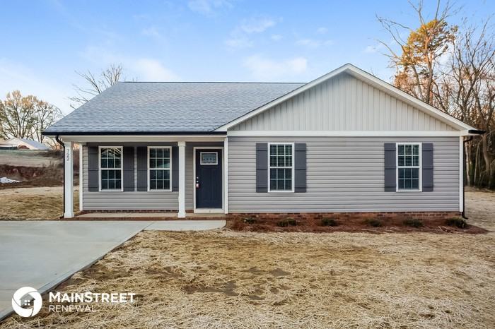 722 Elizabeth St Sw - Photo 3 of 16