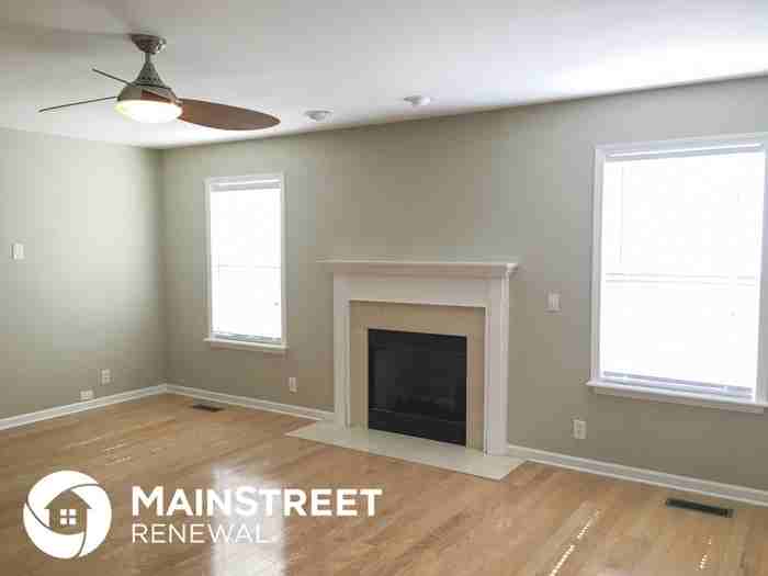 2116 Camille Dr - Photo 2 of 17