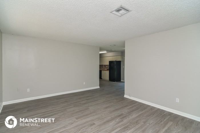 8933 Sw 128th St - Photo 3 of 16