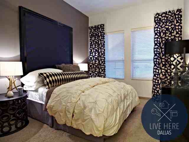 2660 North Haskell Avenue - Photo 3 of 9