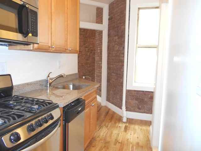 230-232 Thompson Street - Photo 3 of 21
