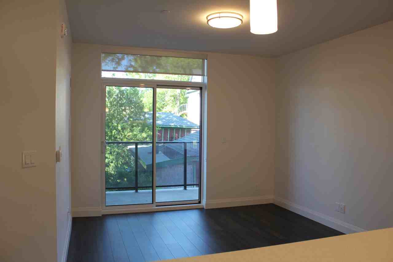 399 Queen Street South #212 - Photo 5 of 10
