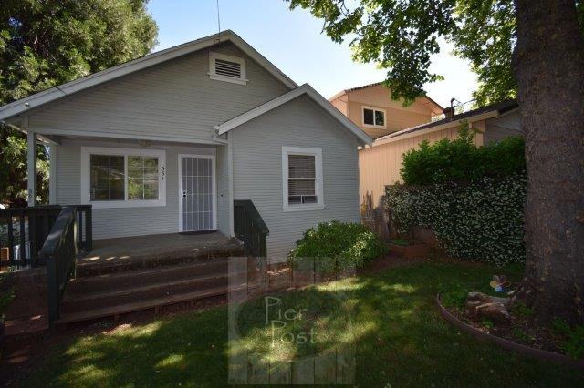 551 Butler Street - Photo 2 of 31