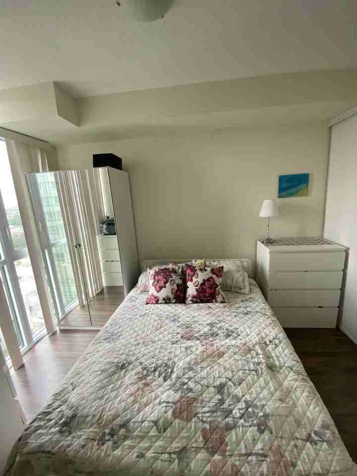 339 Rathburn Road West #11th floor - Photo 2 of 20