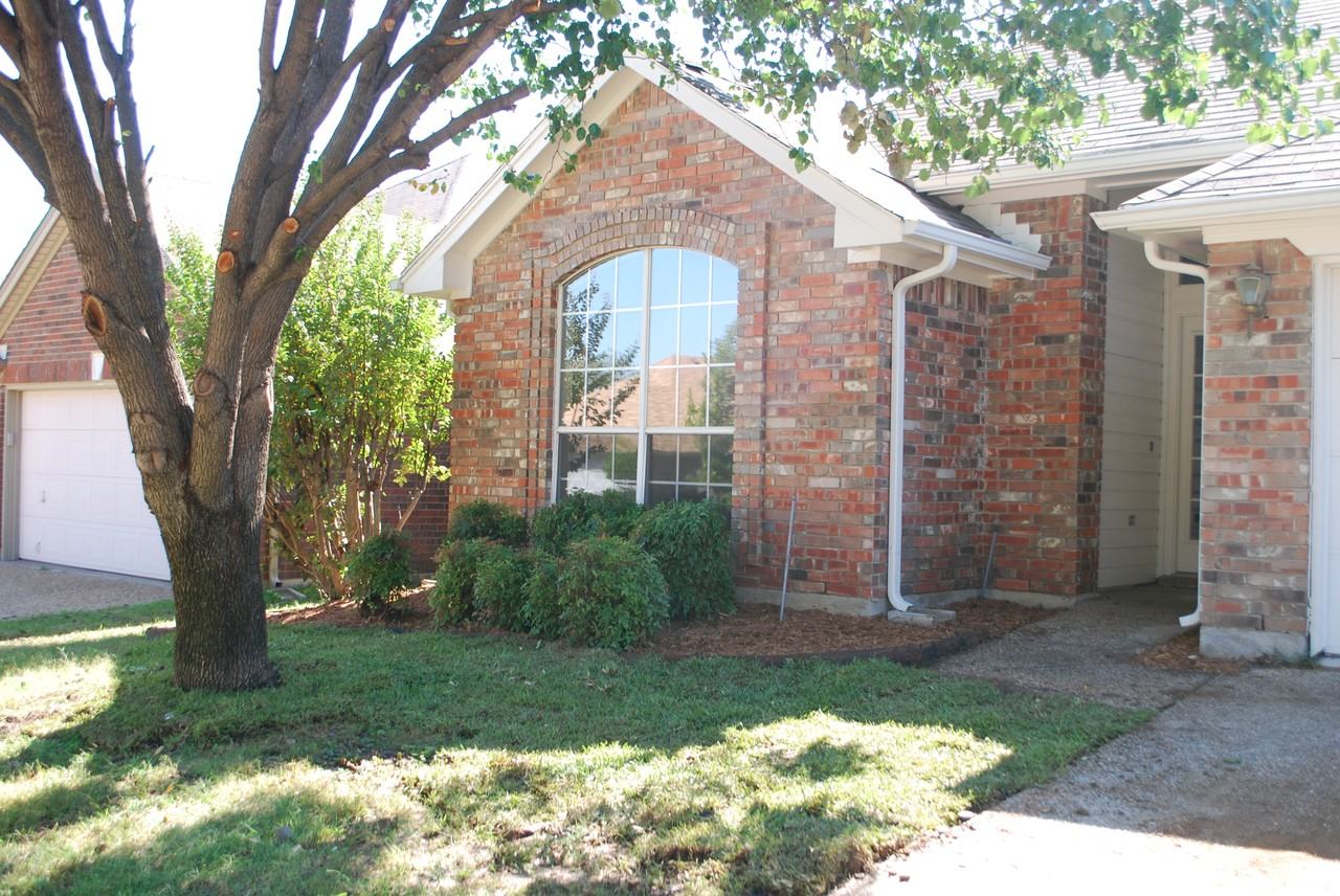 954 Grasswood Ct - Photo 2 of 24