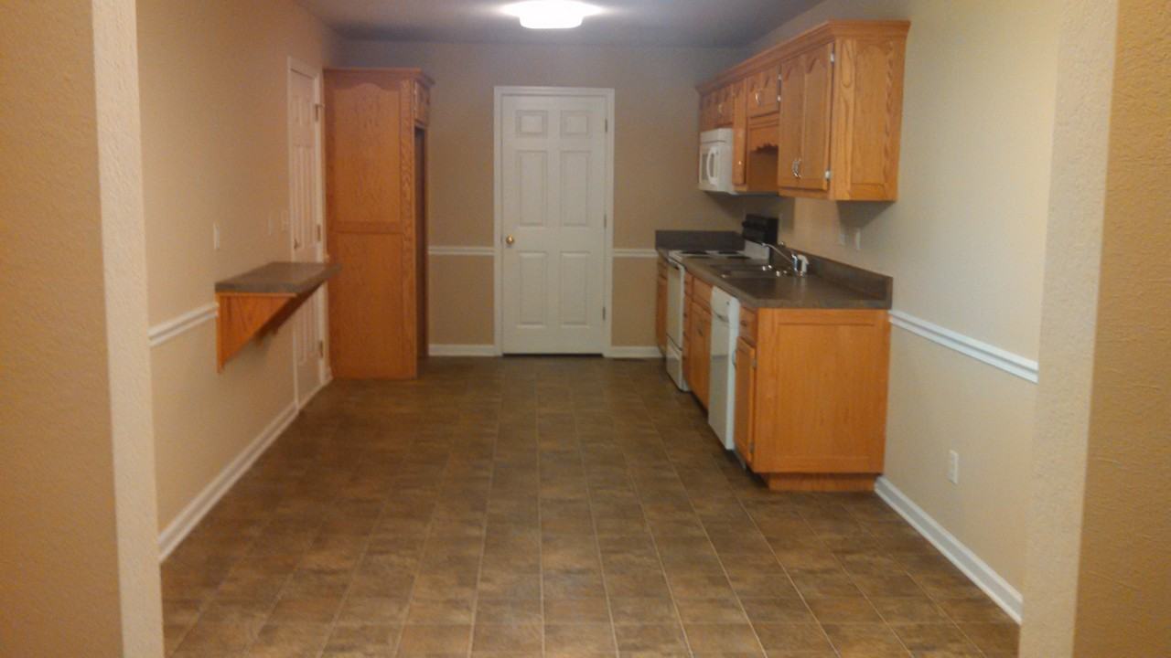 183 Stokely Dr - Photo 3 of 10