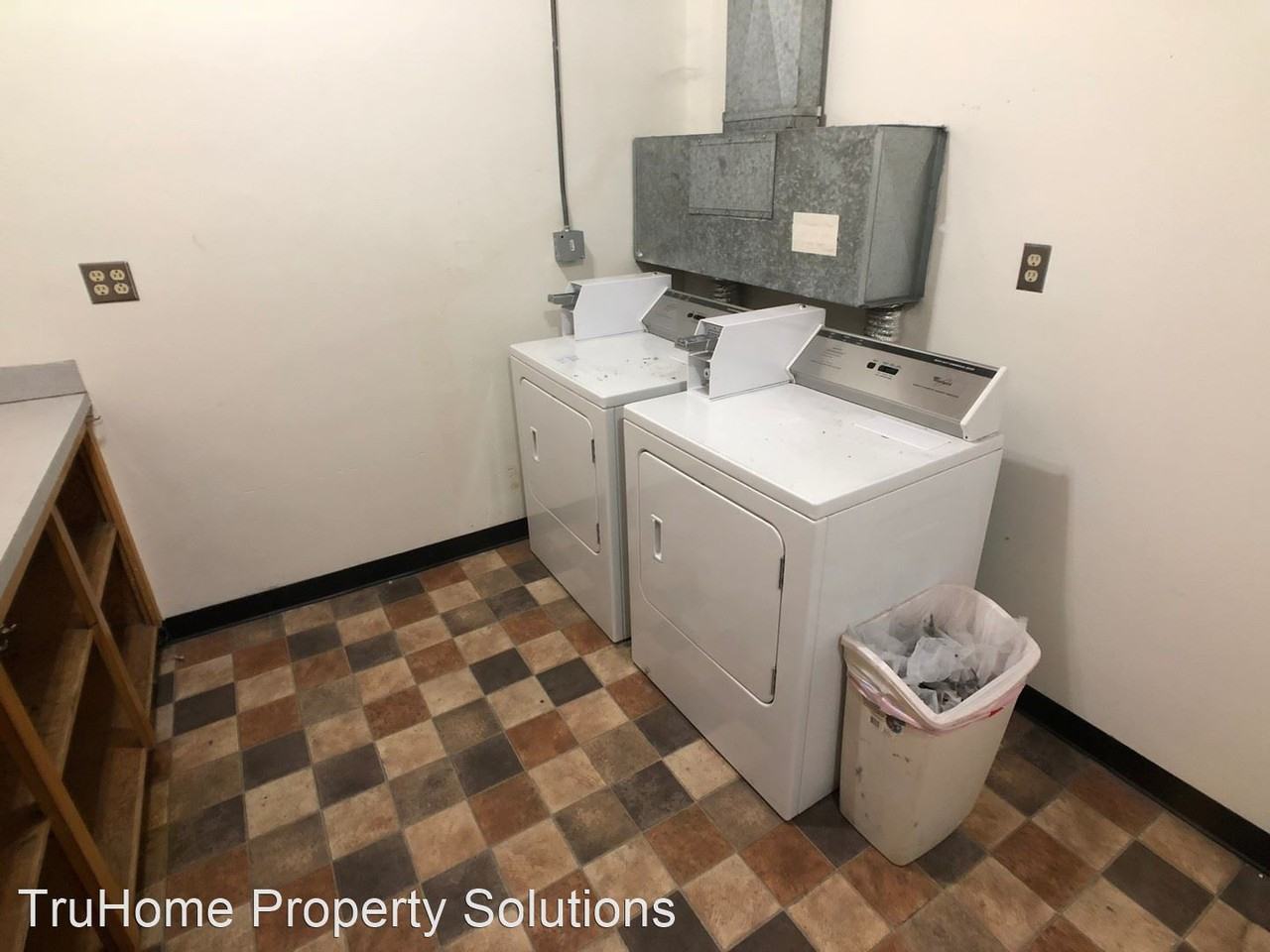 224 Halsey Street - Photo 3 of 15