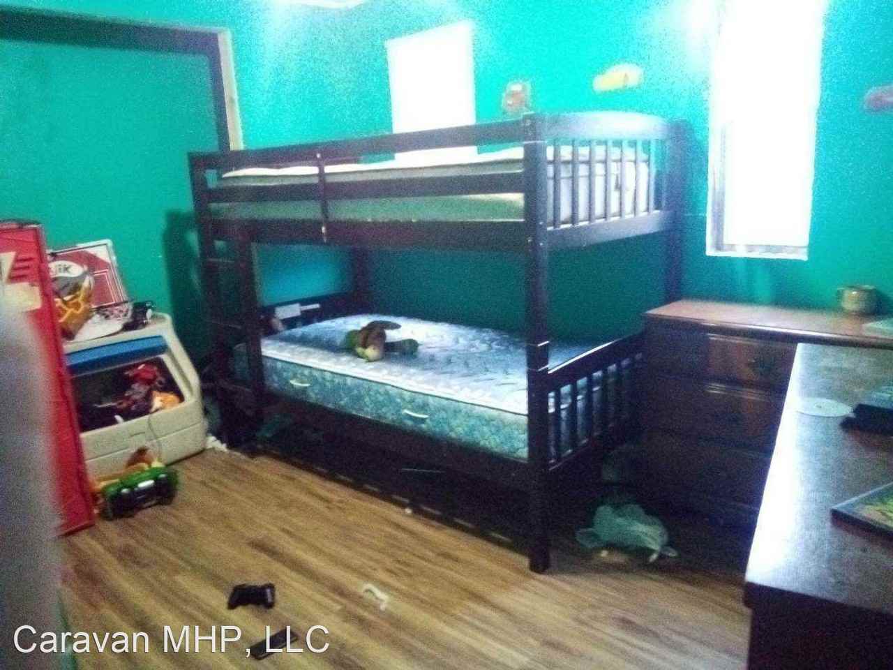 106 NW US 24 HWY - Photo 2 of 8