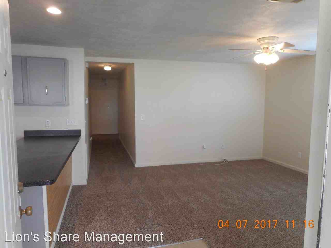 1415 S Bronough St - Photo 2 of 22