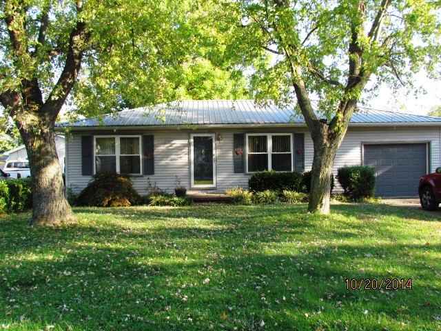 2056 Sutton Dr - Photo 2 of 16