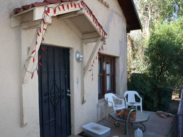 908 E Freeman Pl - Photo 3 of 20