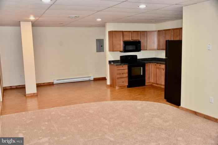 531 Penn W Penn Avenue - Photo 3 of 9