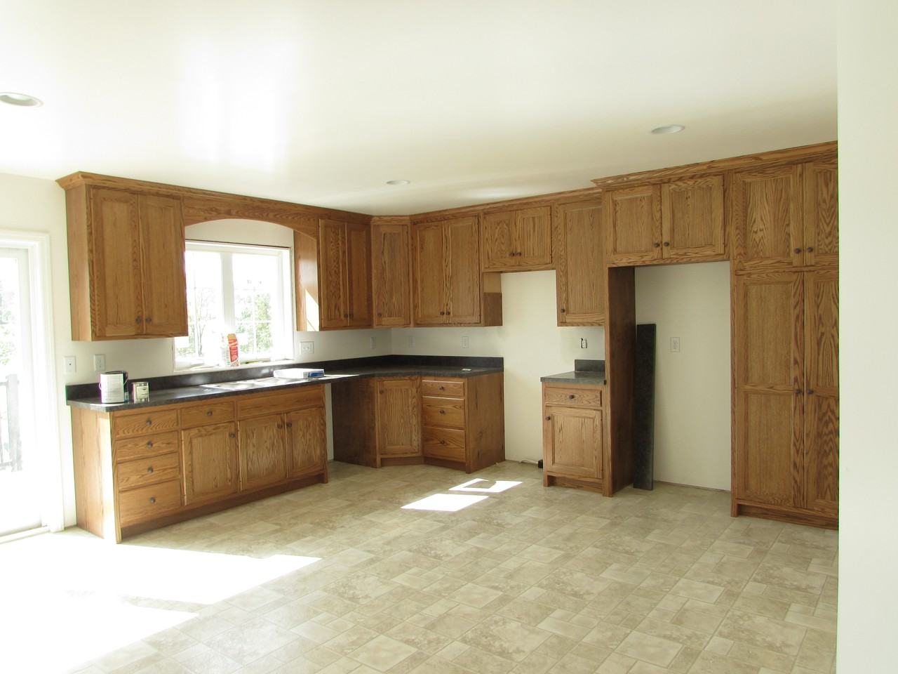 3122 Lincoln Hwy E - Photo 2 of 7