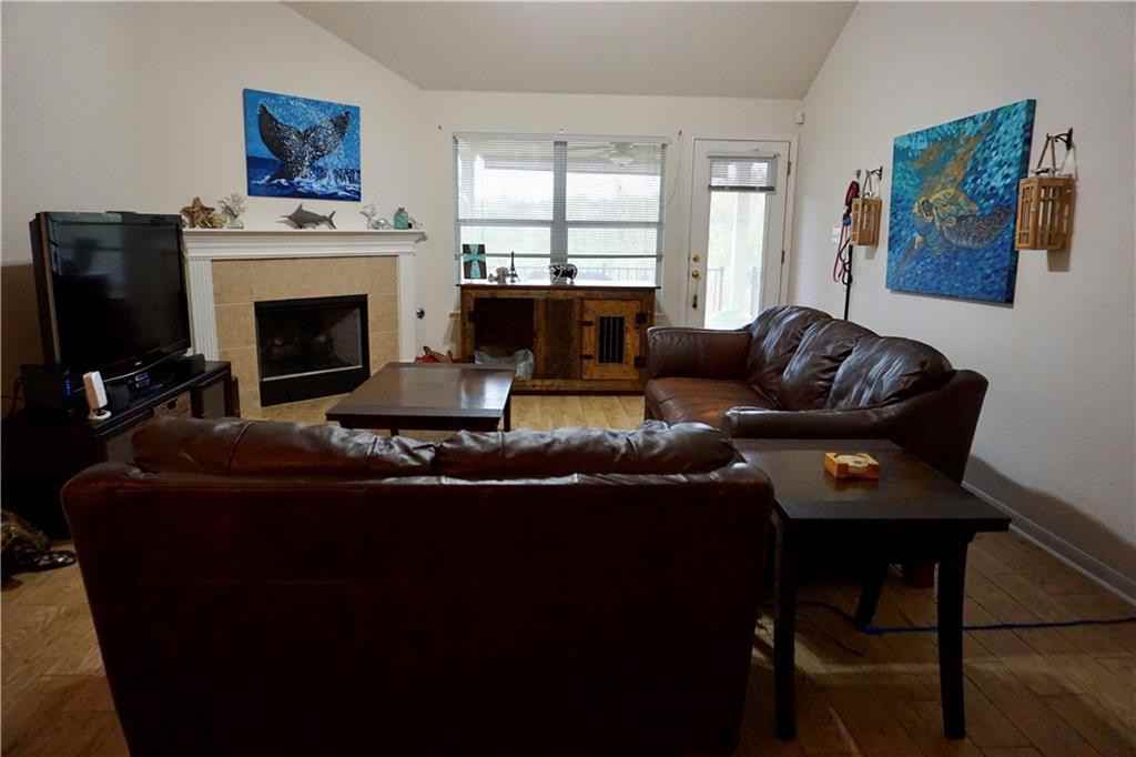 1612 Ashberry Trl - Photo 2 of 15