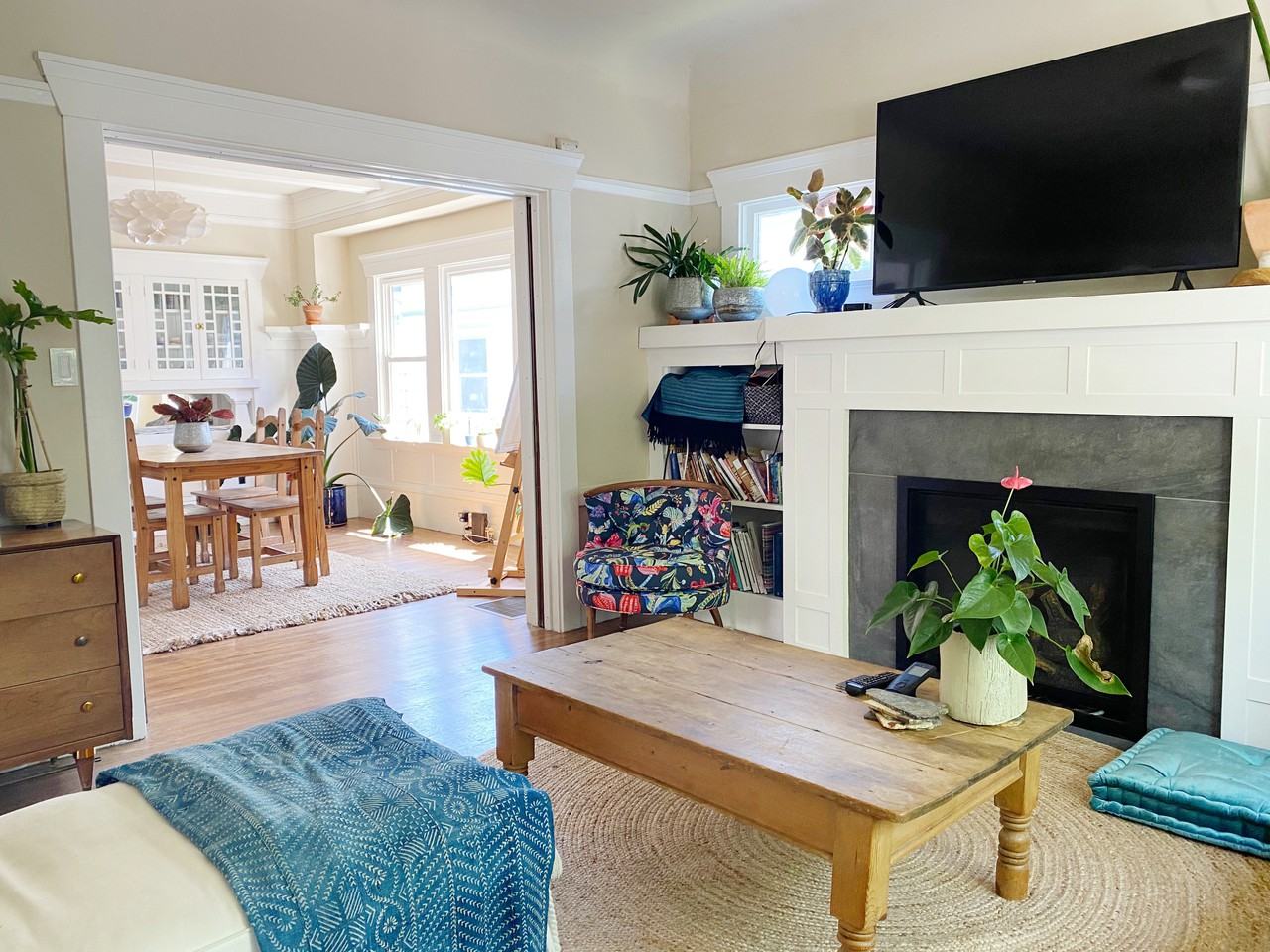 515 63rd St - Photo 3 of 17