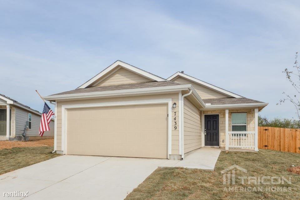 7439 Summer Blossom Ct - Photo 2 of 32