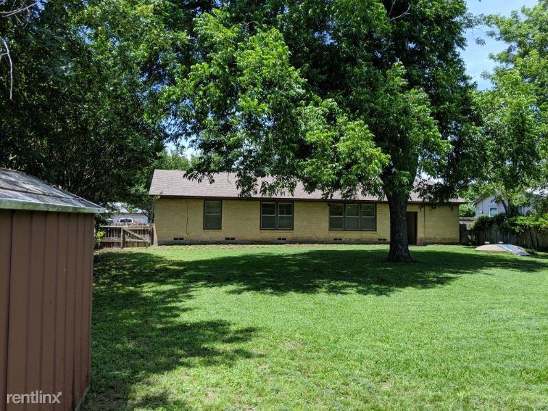1308 Fair Ave - Photo 2 of 2
