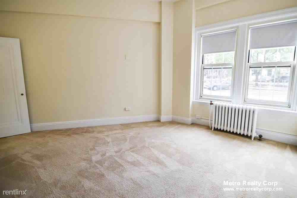 1401 Beacon St - Photo 3 of 18