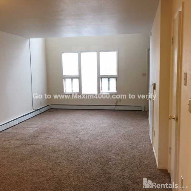 103 Bacon Ct - Photo 2 of 13