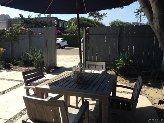 224 24th St - Photo 2 of 11