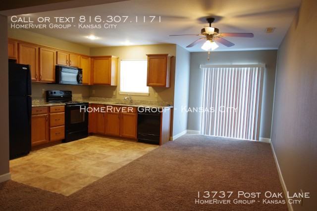 13737 Post Oak Ln - Photo 2 of 15