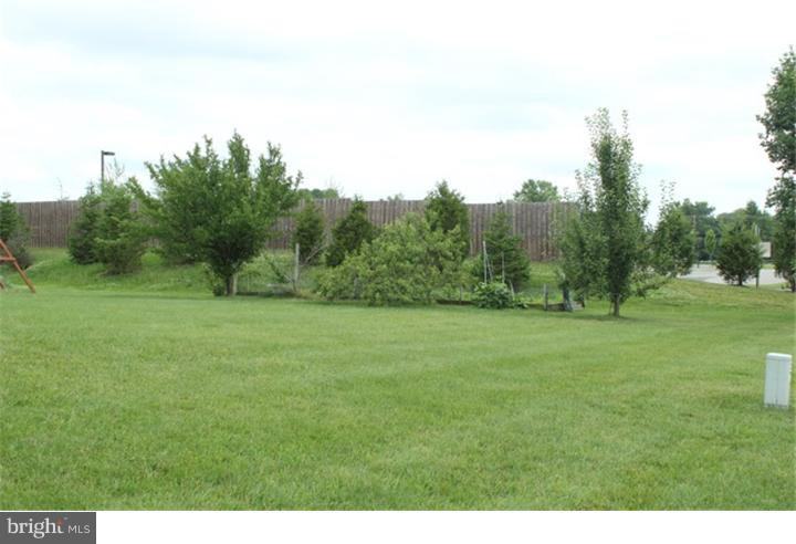 2 Wheatfield Ct - Photo 3 of 4