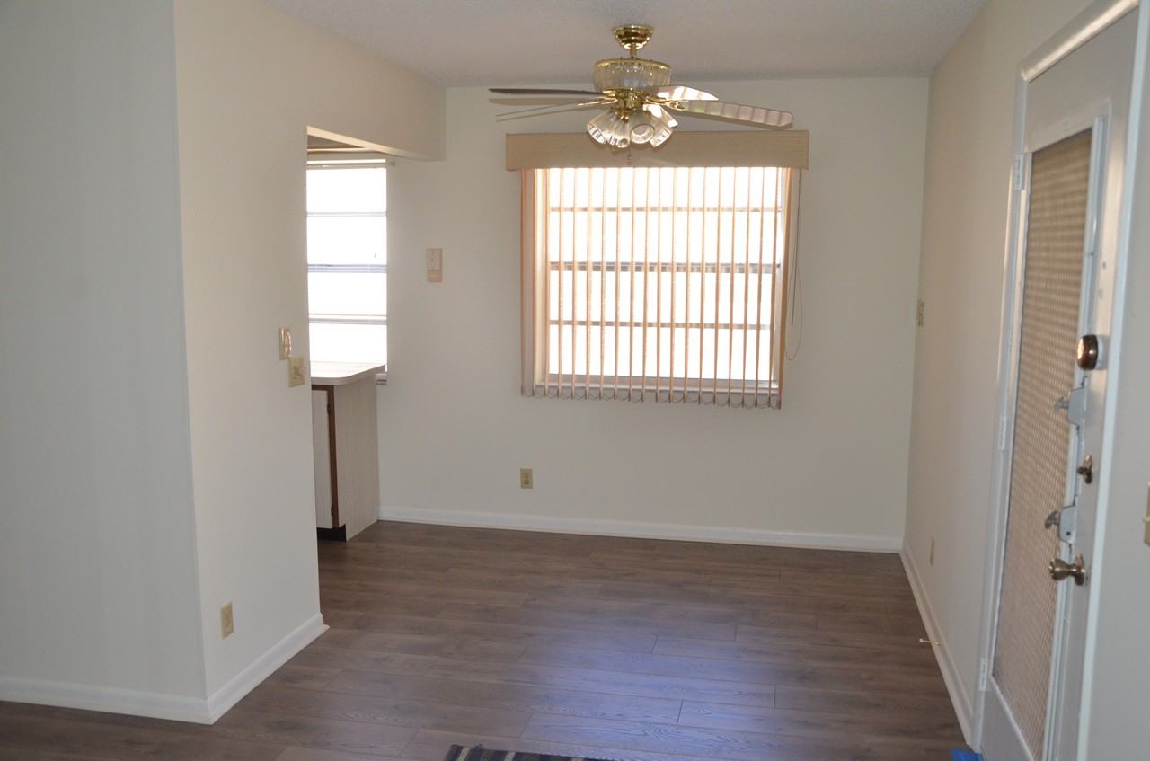 Kings Point a 55 and Over Community Apartments 842 Normandy Trail