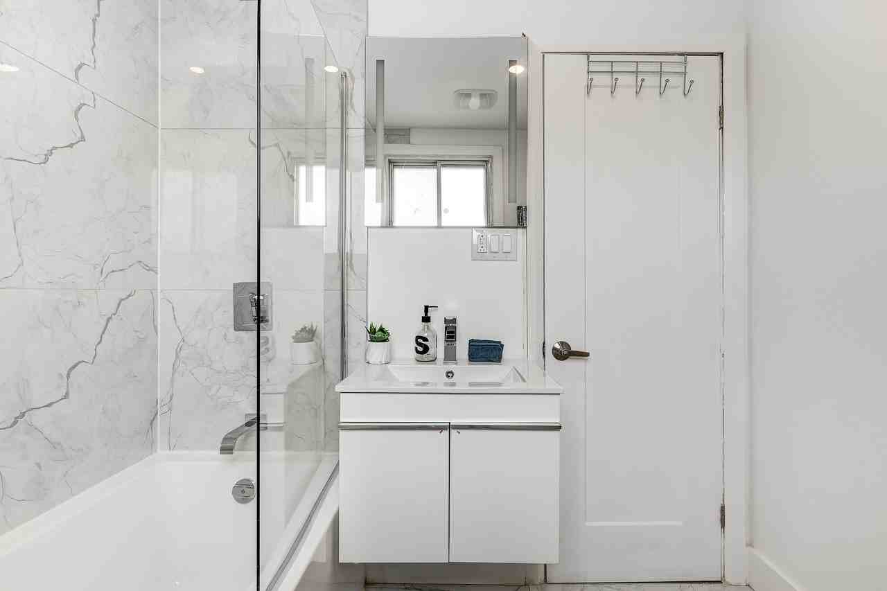 5267 Rue Jeanne-Mance - Photo 3 of 24