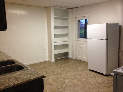 10 Cuyler Ave - Photo 3 of 9