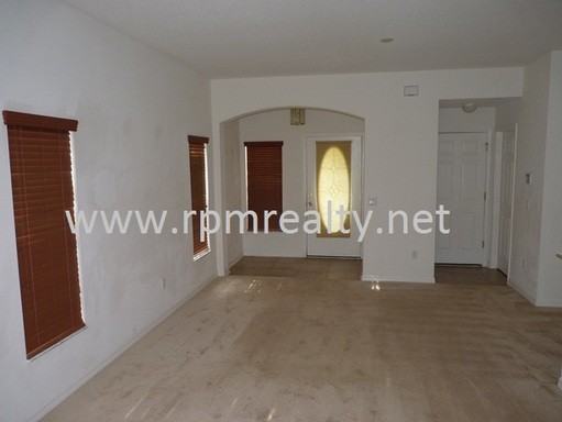 2401 Harleyford Pl - Photo 2 of 14
