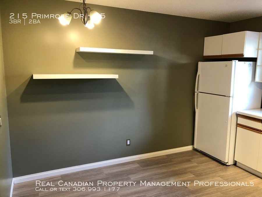 215 Primrose Dr #35 - Photo 3 of 19