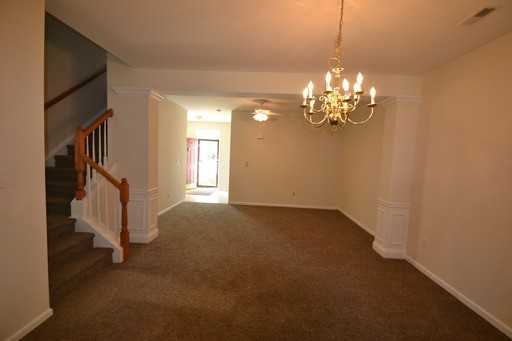 405 Kates Way - Photo 2 of 16