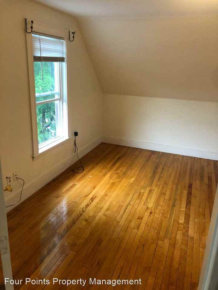 37 Byron Street - Photo 3 of 9