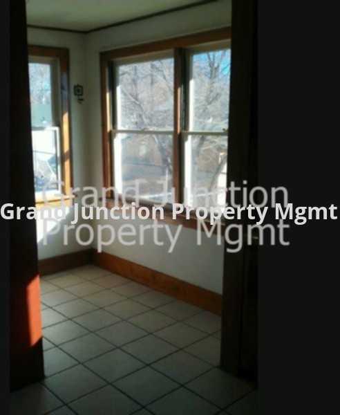 1258 Colorado Ave - Photo 2 of 4