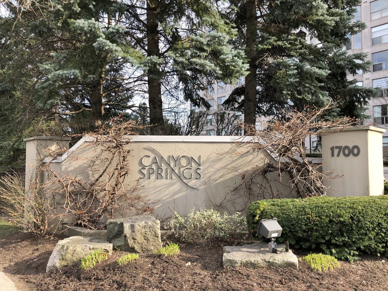 1700 The Collegeway 802, Mississauga, ON L5L 4M2 1 Bedroom Apartment