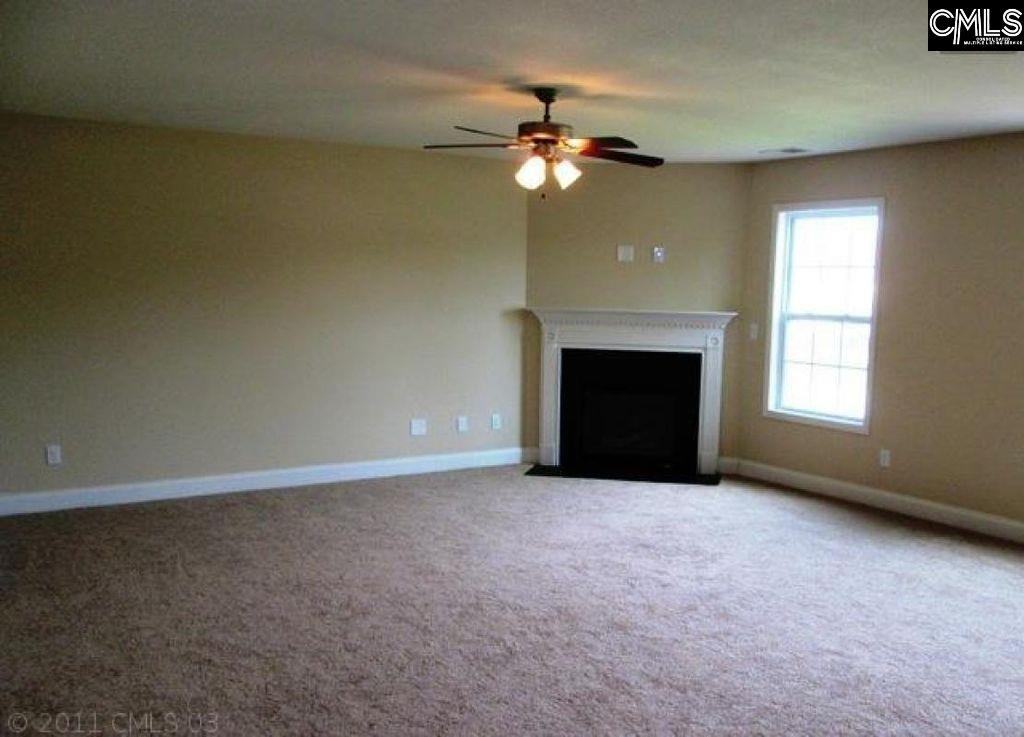 716 Stonebury Cir - Photo 3 of 6