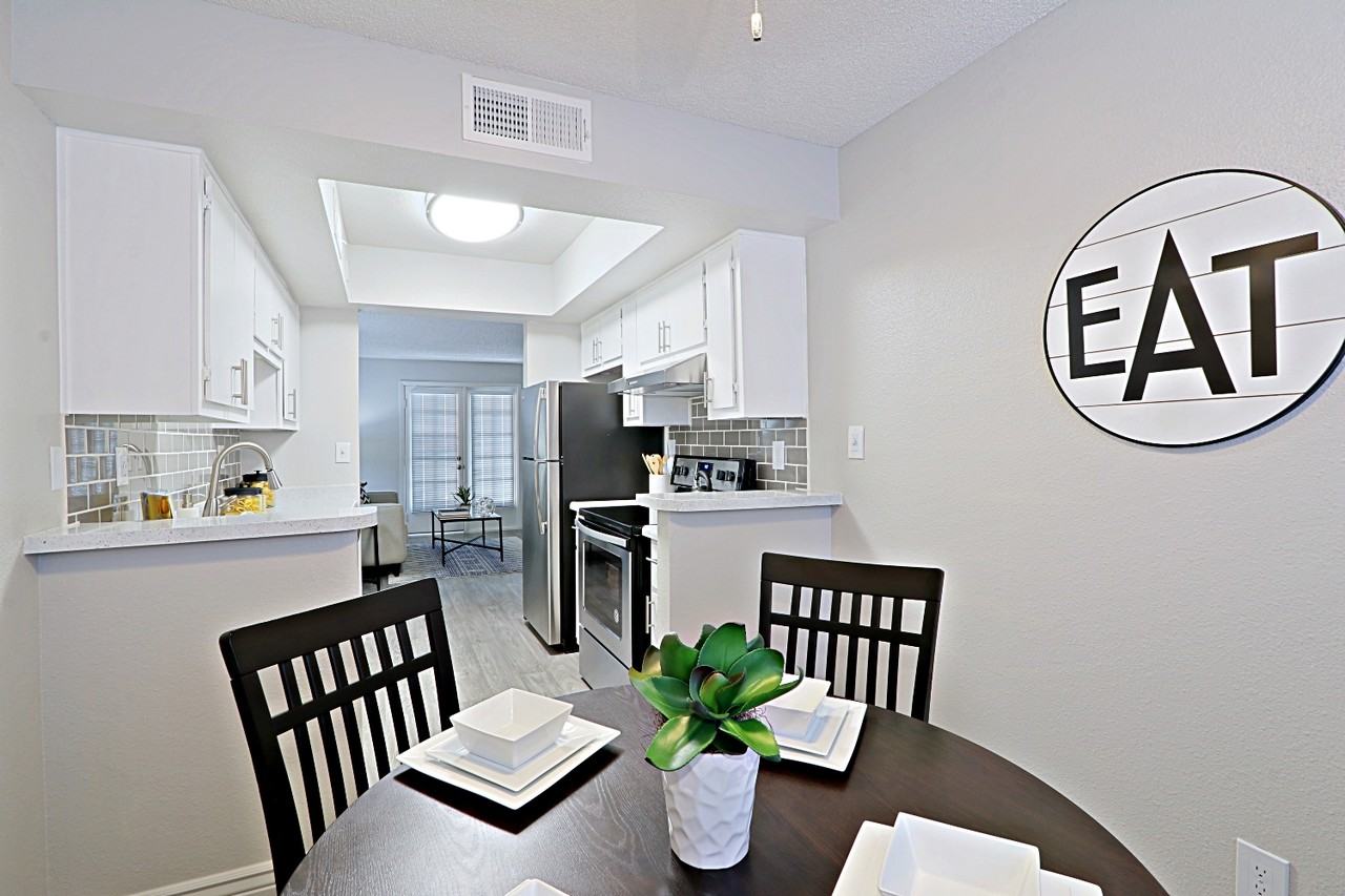 Villatree Apartments OLD - Photo 3 of 20