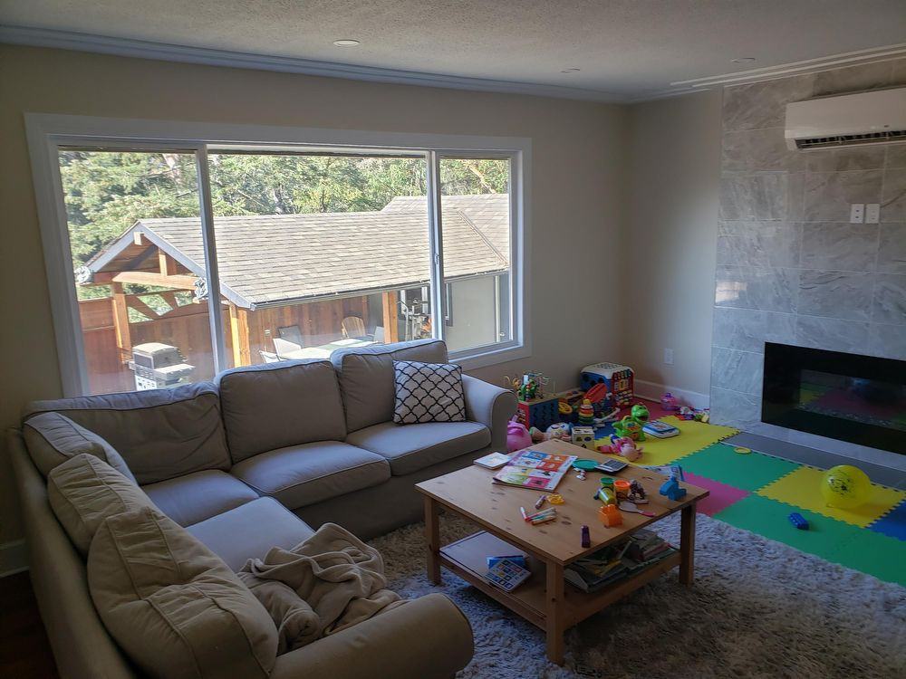 105 Elroy Pl - Photo 2 of 28