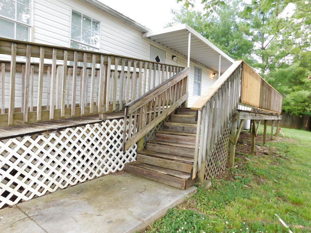 316 Grady Rd - Photo 2 of 10