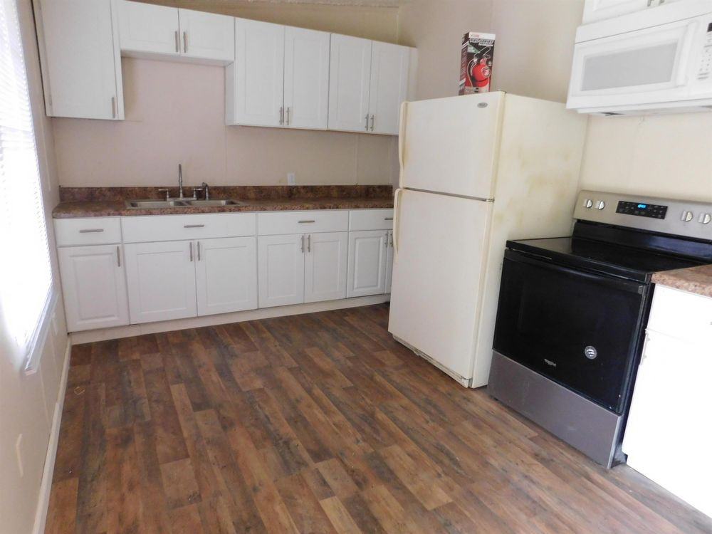 316 Grady Rd - Photo 3 of 10