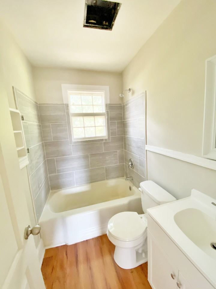 306 N Ireland St - Photo 7 of 8