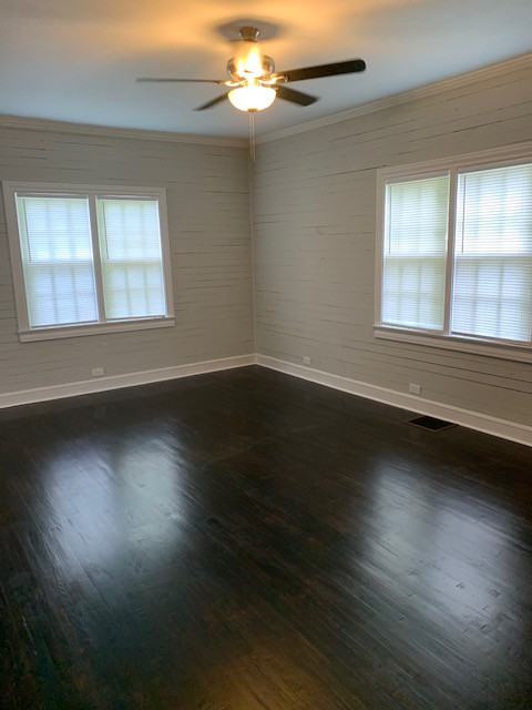 516 South Church Street - Photo 3 of 4