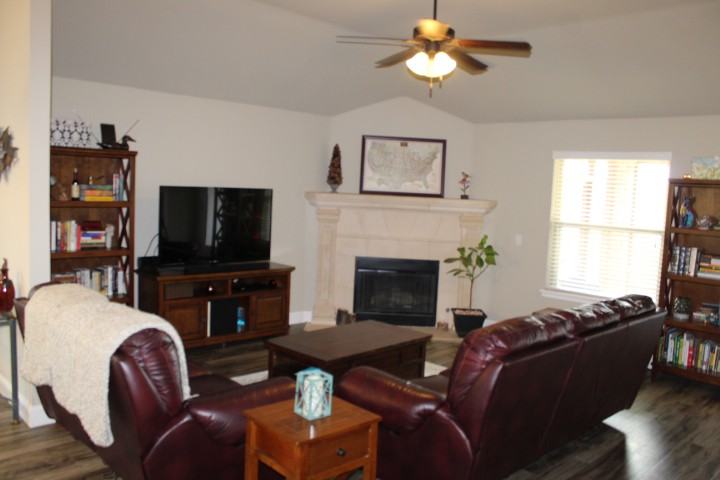 2413 Turtlewood River Road - Photo 3 of 24