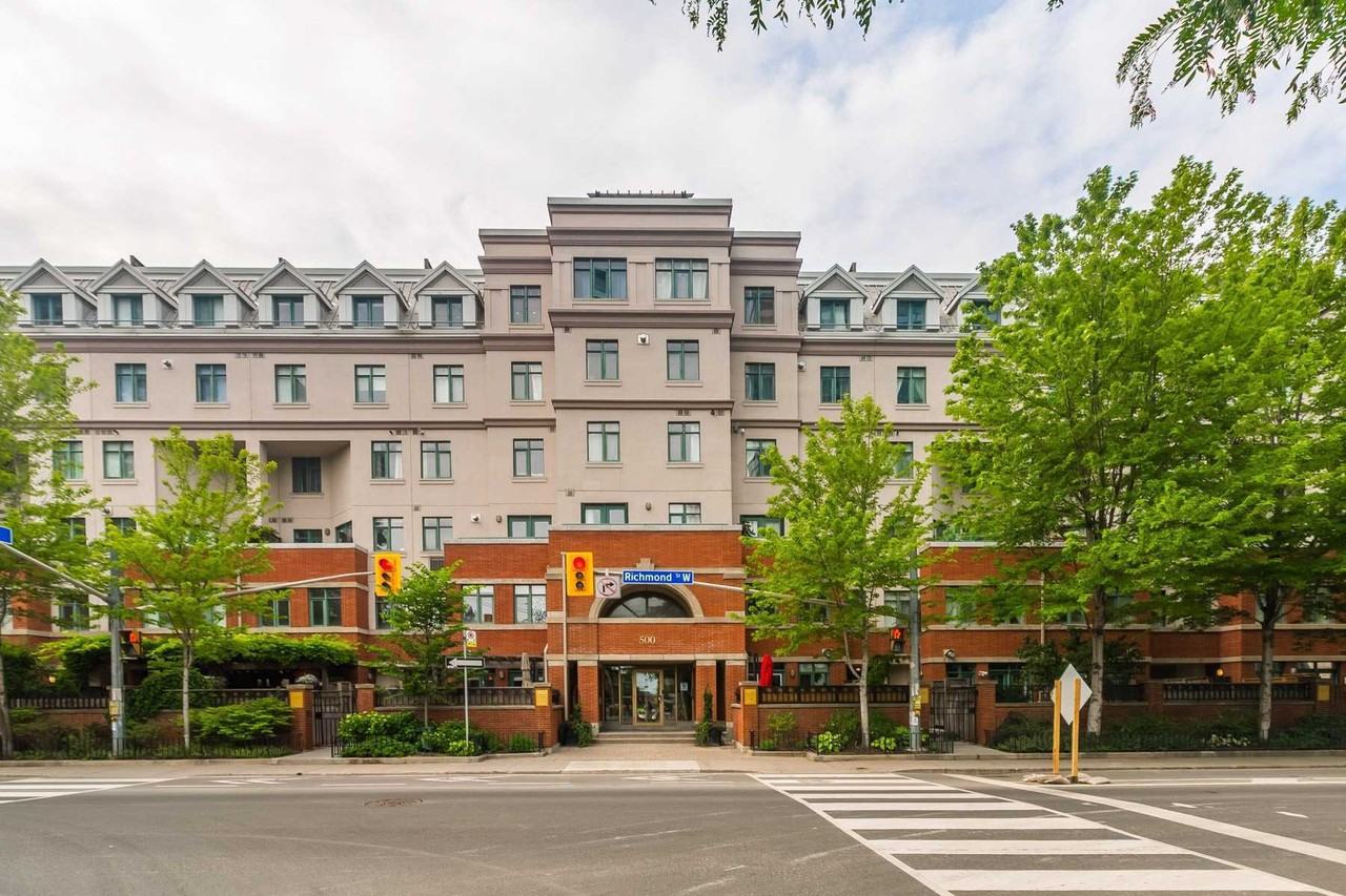 500 Richmond Street West #332