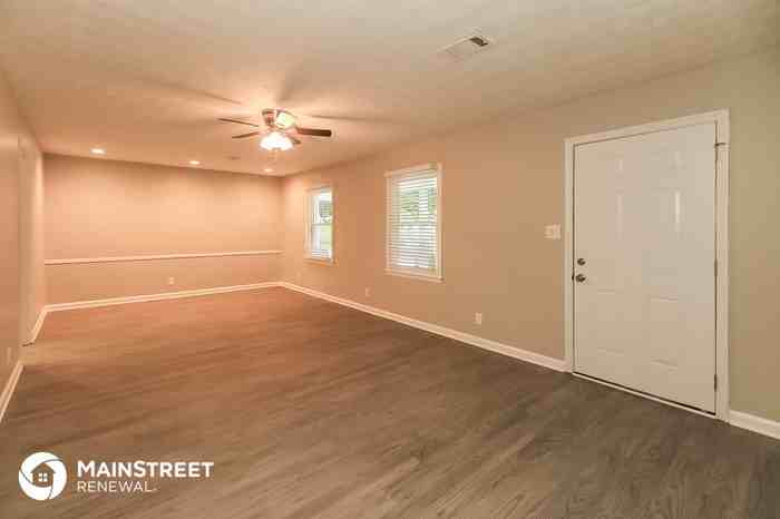 5435 Orly Ter - Photo 3 of 16