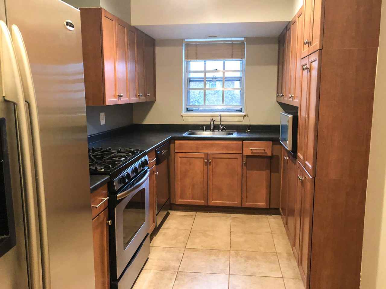 103 Lake Shore Rd 3 - Photo 2 of 17